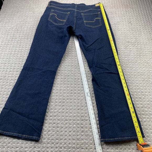 Signature by Levi Strauss & Co. Totally Shaping Plus Boot Cut Women Size 18M - Picture 5 of 12